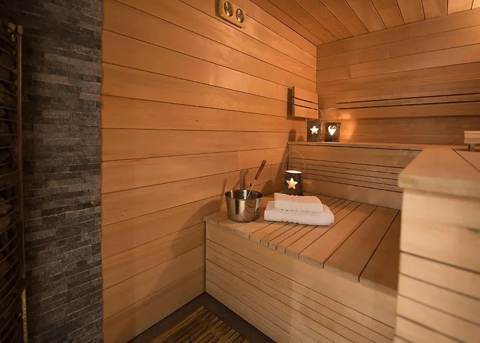 Romantikhuette Neuastenberg 別荘 *